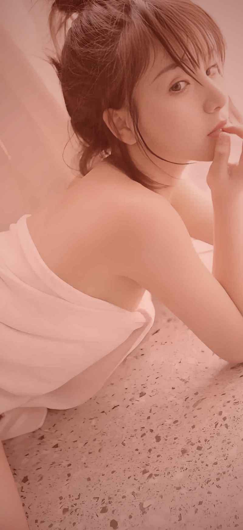 约拍服务场景布置中的灯光与道具搭配示意图